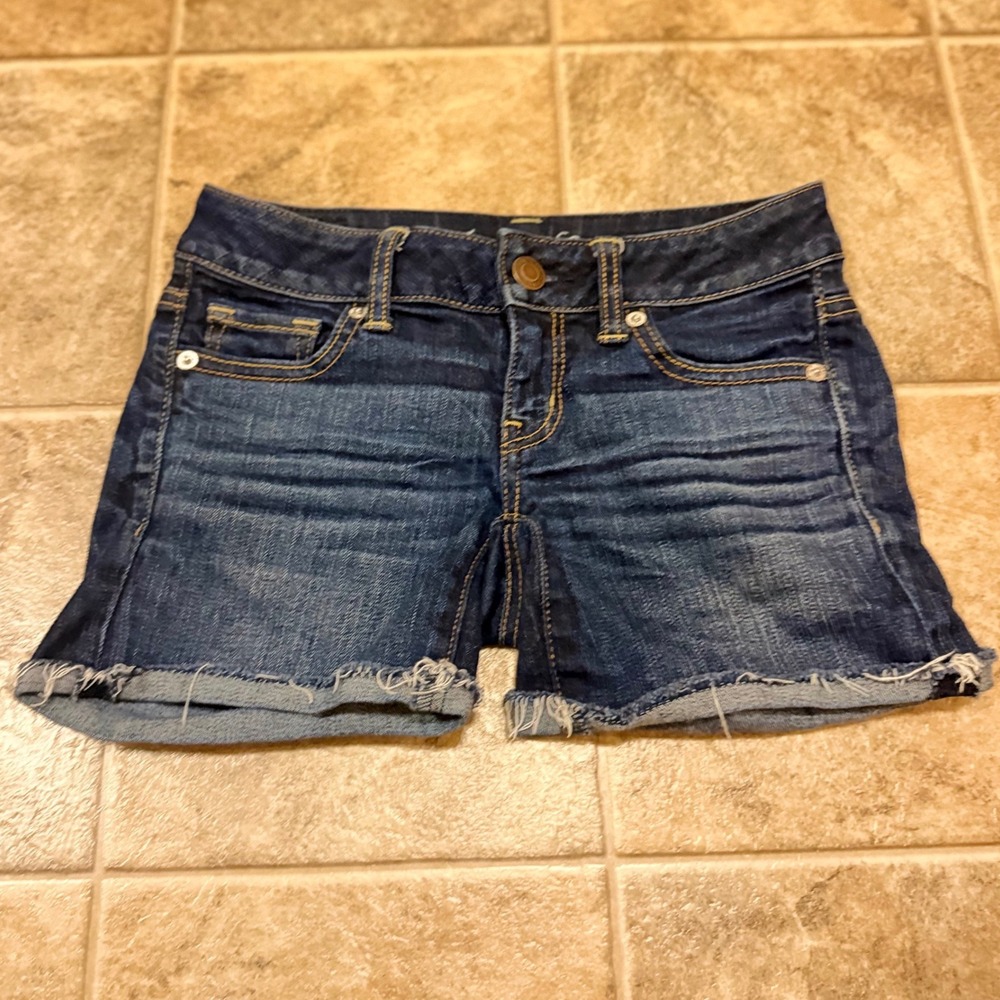 American Eagle Womens Dark Wash Stretch Denim Cutoff Shorts Raw Hem Size 0